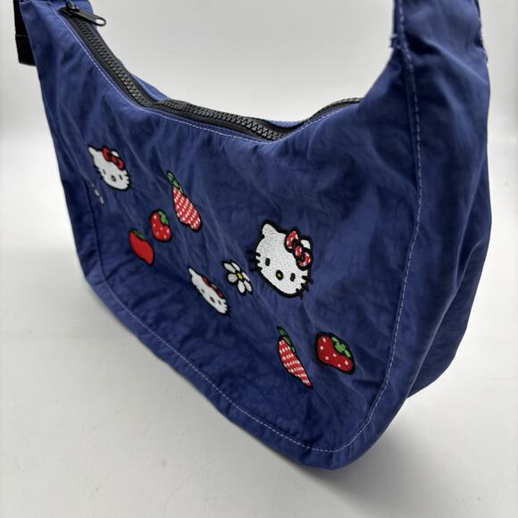 2023 Limited Edition Baggu x Hello Kitty Fruits & Flowers Crescent Crossbody Bag - Picture 8 of 16